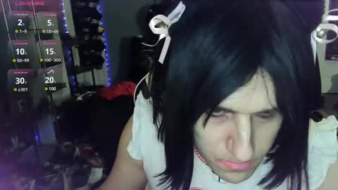 Snapshot of gothic123451 chatting on January 21, 2025, 8:43 pm Victoriana online show from January 21, 2025, 8:43 pm