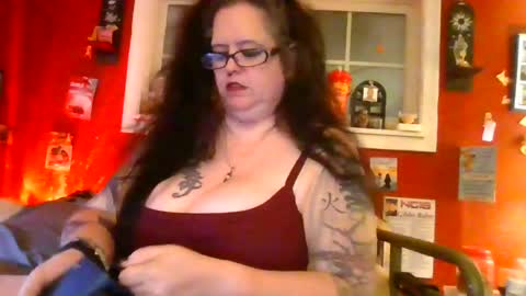 Snapshot of gothickmaiden chatting on June 27, 2026, 2:27 am GothickMaiden online show from June 27, 2026, 2:27 am