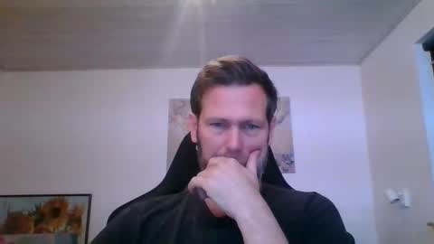 Snapshot of gottalop chatting on November 24, 2025, 3:12 pm gottalop online show from November 24, 2025, 3:12 pm