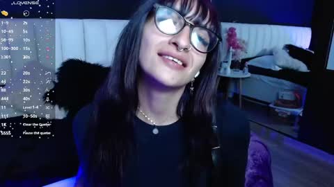 Meredith Alessandra online show from April 17, 2026, 4:37 am