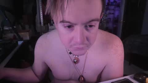 Snapshot of grabmybutt420 chatting on February 19, 2025, 2:44 pm grabmybutt420 online show from February 19, 2025, 2:44 pm