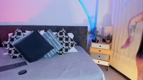 Grace online show from January 25, 2025, 7:39 pm