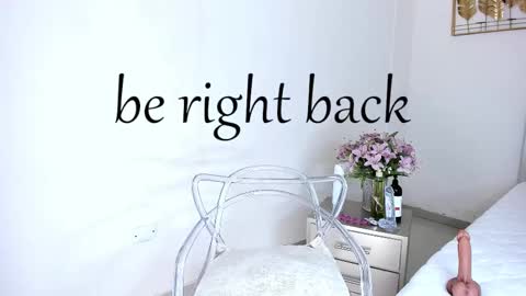 GRACE KIROZ online show from March 7, 2025, 6:46 am