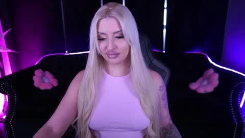 Snapshot of gracedaviess chatting on May 1, 2026, 1:05 pm gracedaviess online show from May 1, 2026, 1:05 pm
