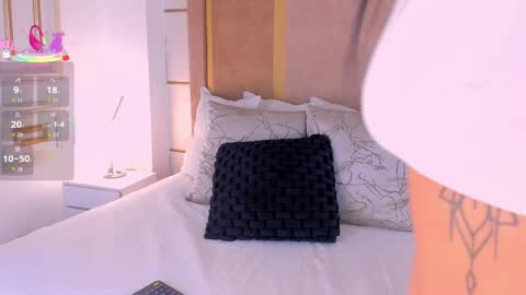 Grace Dupont online show from October 8, 2025, 11:13 pm