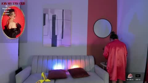 Zuly online show from May 15, 2026, 8:05 pm