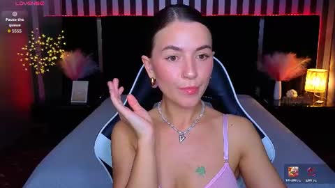 gracefulmichelle online show from June 9, 2026, 7:14 pm