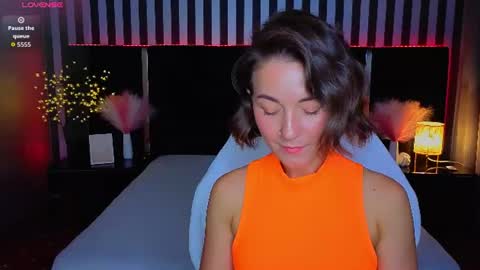 gracefulmichelle online show from June 14, 2026, 7:38 pm