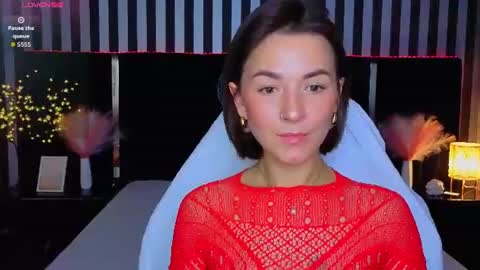 gracefulmichelle online show from June 19, 2026, 7:39 pm