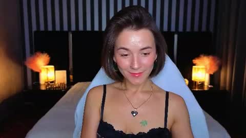 gracefulmichelle online show from July 11, 2026, 7:05 pm