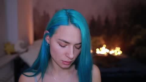 Snapshot of gracegreen chatting on November 6, 2025, 4:19 pm I will be glad to see you 30 N 1800 - 2300 gmt3 online show from November 6, 2025, 4:19 pm