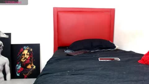 Grace Woe online show from October 30, 2025, 4:47 am