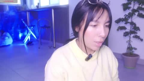 GRECIADOMM555 online show from April 19, 2026, 5:45 pm