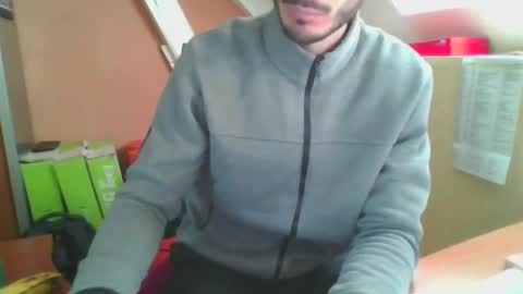 grandbi online show from January 21, 2025, 1:22 pm