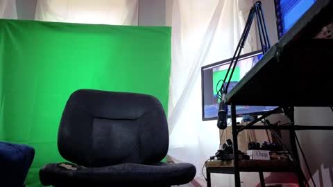  LOADS OF VIDS ONLY  online show from January 7, 2025, 3:23 pm