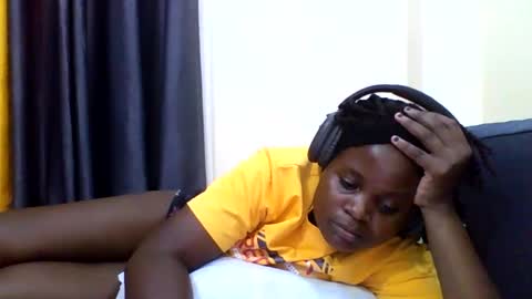 grannylover_ online show from October 3, 2025, 7:11 pm