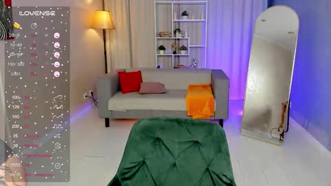 Grase online show from December 1, 2025, 1:10 am