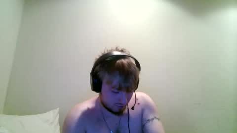 gravewalker22 online show from February 1, 2026, 3:05 am