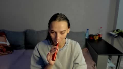 Anna online show from January 12, 2026, 1:11 am