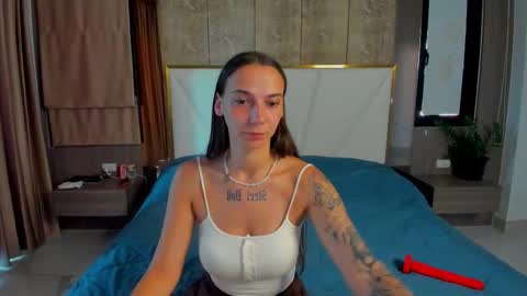 Anna online show from March 15, 2026, 1:55 am