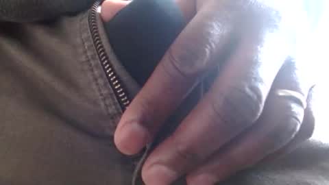 gravityfield online show from December 4, 2025, 4:48 pm