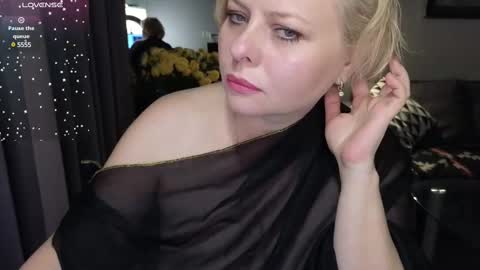 Ray online show from February 19, 2025, 9:39 am