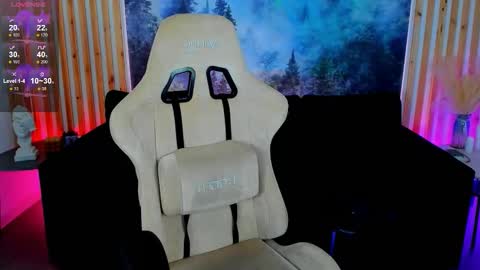 GrayceWild online show from September 29, 2025, 5:34 am