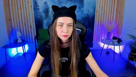 GrayceWild online show from November 20, 2025, 11:32 am