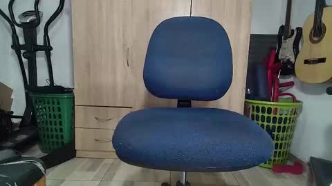 grayrosty online show from October 22, 2025, 1:55 pm