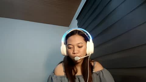 Jenny online show from April 30, 2026, 11:16 am