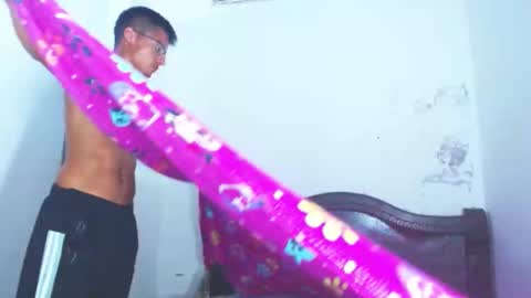 Snapshot of great_sexy_couple chatting on November 3, 2025, 12:46 am great_sexy_couple online show from November 3, 2025, 12:46 am