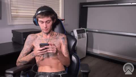 Mr. Heavy online show from November 8, 2025, 3:45 pm