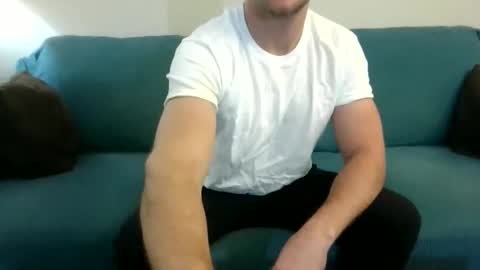 Snapshot of green821821 chatting on October 26, 2025, 3:51 pm green821821 online show from October 26, 2025, 3:51 pm