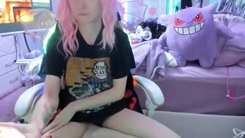 GreenEyedLovexo online show from February 22, 2026, 10:41 pm