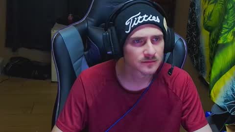 Greenlungs8195 online show from November 25, 2025, 6:52 pm