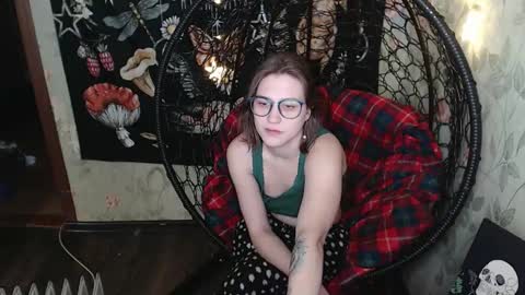 Lina online show from February 24, 2026, 11:52 am