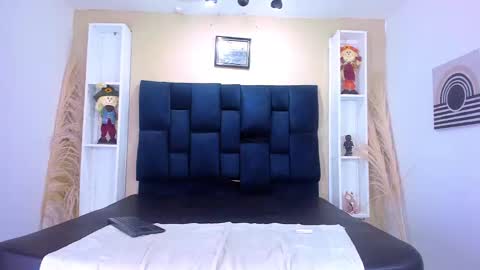 GregorySforza online show from September 27, 2025, 1:27 pm