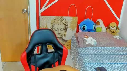 Gregory online show from May 1, 2026, 11:42 pm