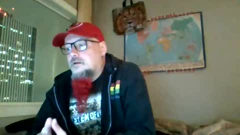 Snapshot of gregrev chatting on December 18, 2024, 12:43 am gregrev online show from December 18, 2024, 12:43 am