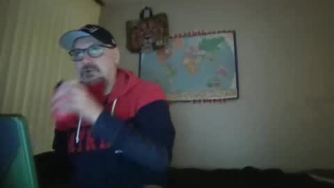 Snapshot of gregrev chatting on February 10, 2025, 1:14 am gregrev online show from February 10, 2025, 1:14 am