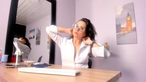 Snapshot of greta_borbon chatting on July 6, 2026, 3:03 pm Greta online show from July 6, 2026, 3:03 pm