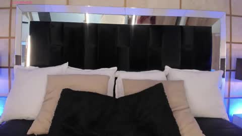 Greta Velvet  online show from October 13, 2025, 7:14 pm