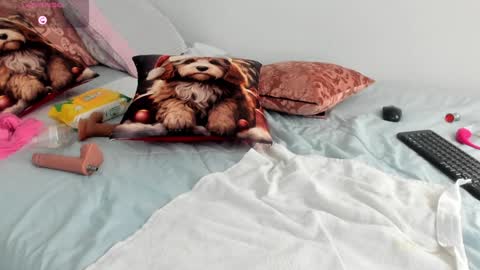 Gretel online show from December 19, 2024, 10:42 pm