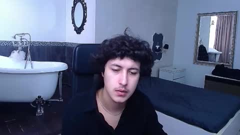 Snapshot of griffindane chatting on February 24, 2026, 8:01 am GriffinDane online show from February 24, 2026, 8:01 am