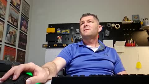 gringo_diks online show from April 13, 2026, 4:34 pm