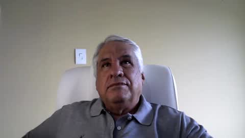 Snapshot of grisa01 chatting on January 28, 2025, 12:22 pm grisa01 online show from January 28, 2025, 12:22 pm