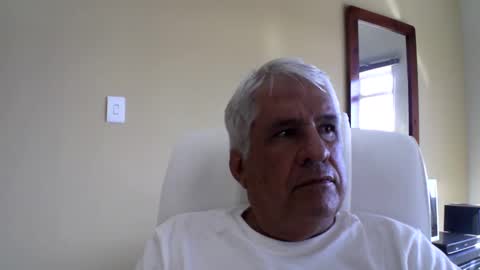 Snapshot of grisa01 chatting on September 11, 2025, 6:30 pm grisa01 online show from September 11, 2025, 6:30 pm