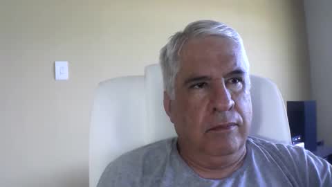 grisa01 online show from February 18, 2026, 12:23 pm