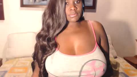 griseldax online show from November 17, 2025, 3:45 am