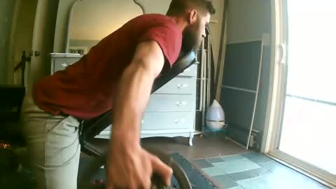 Snapshot of grizzley84 chatting on December 17, 2024, 6:53 pm grizzly84 online show from December 17, 2024, 6:53 pm